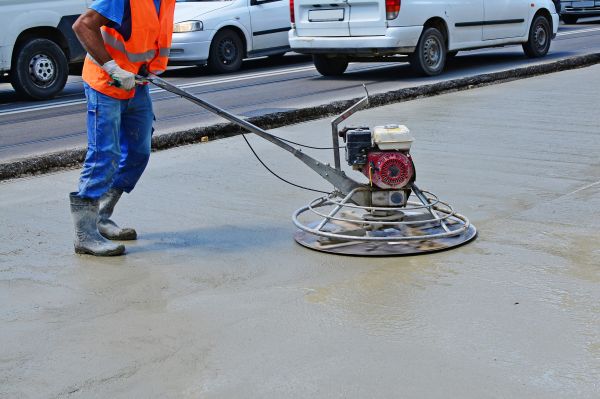 Outdoor Cement Finishing